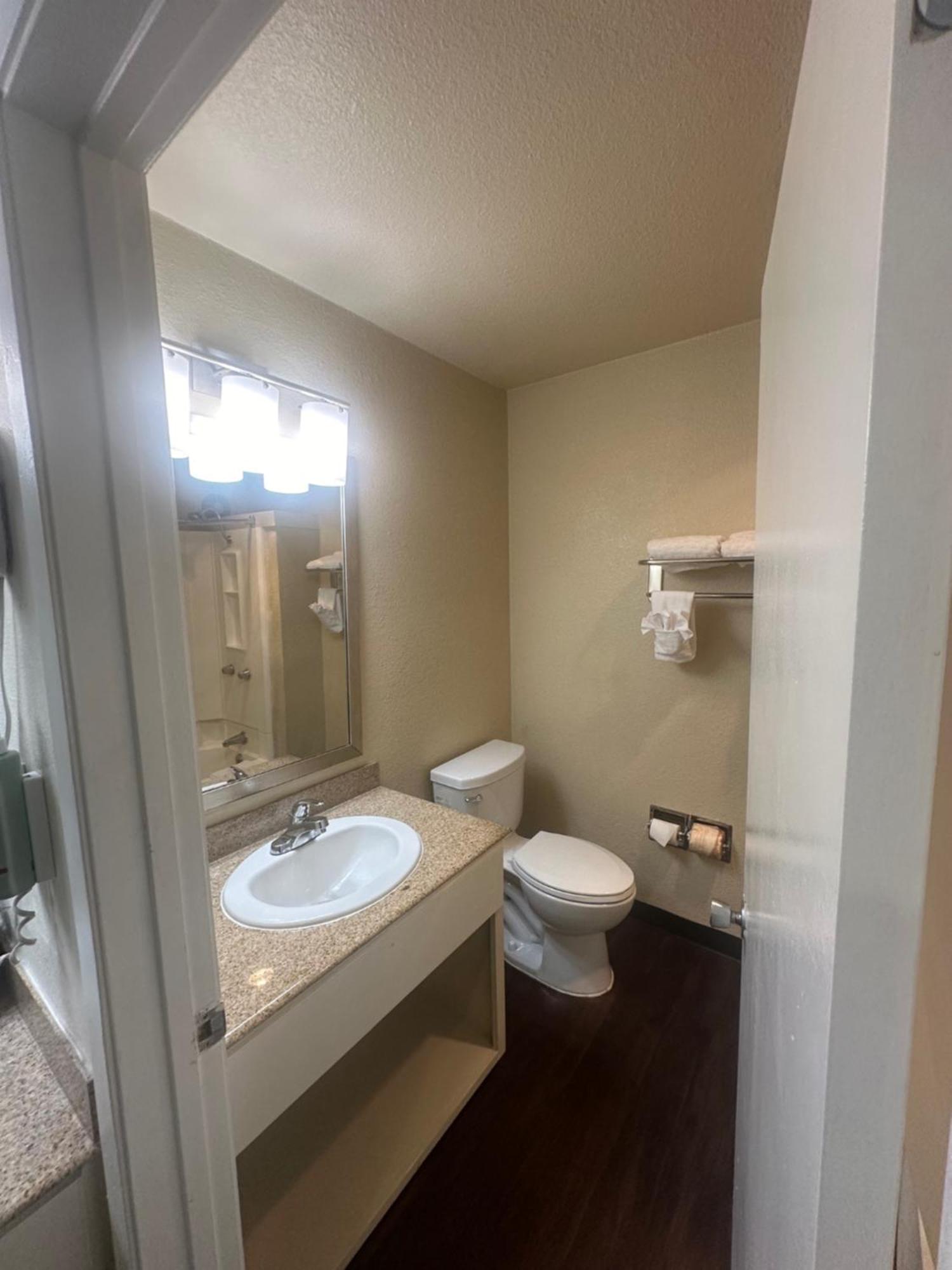 ואקאוויל Best Western Heritage Inn מראה חיצוני תמונה